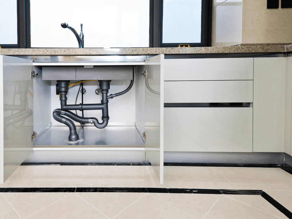 10 Effektive Methoden zur Reinigung des Küchenspülen-Abflusses