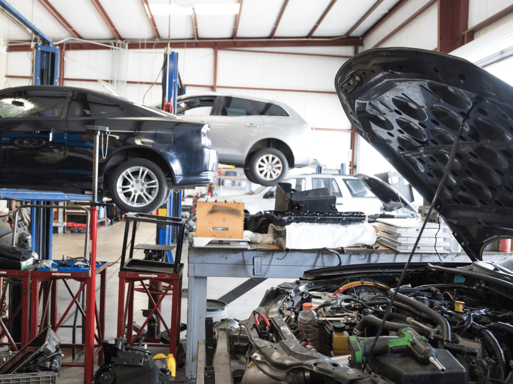 Reinigung von Autowerkstätten: Wichtige Praktiken